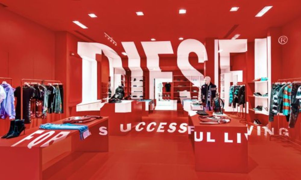 Slogan "For successful living" của Diesel